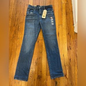 Levi’s 724 high rise jeans